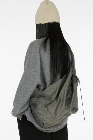 Side zipper bucket cross bag